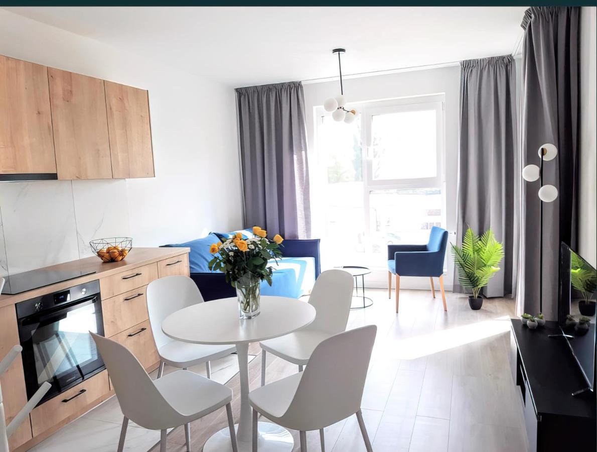 Fuzja - Komfortowe Mieszkania Blisko Centrum Lodzi Garaz Apartment *